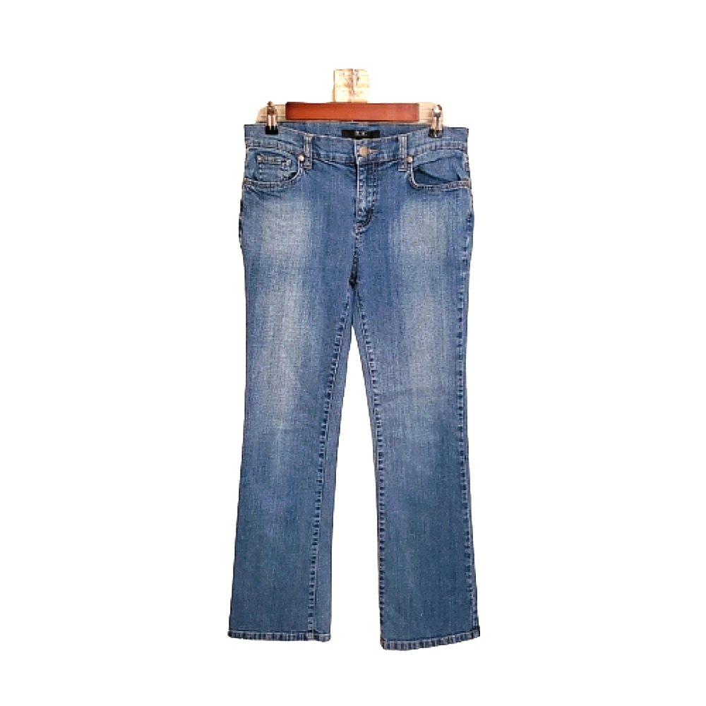 BCBG Paris Med Wash Boot CutJeans Sz 8